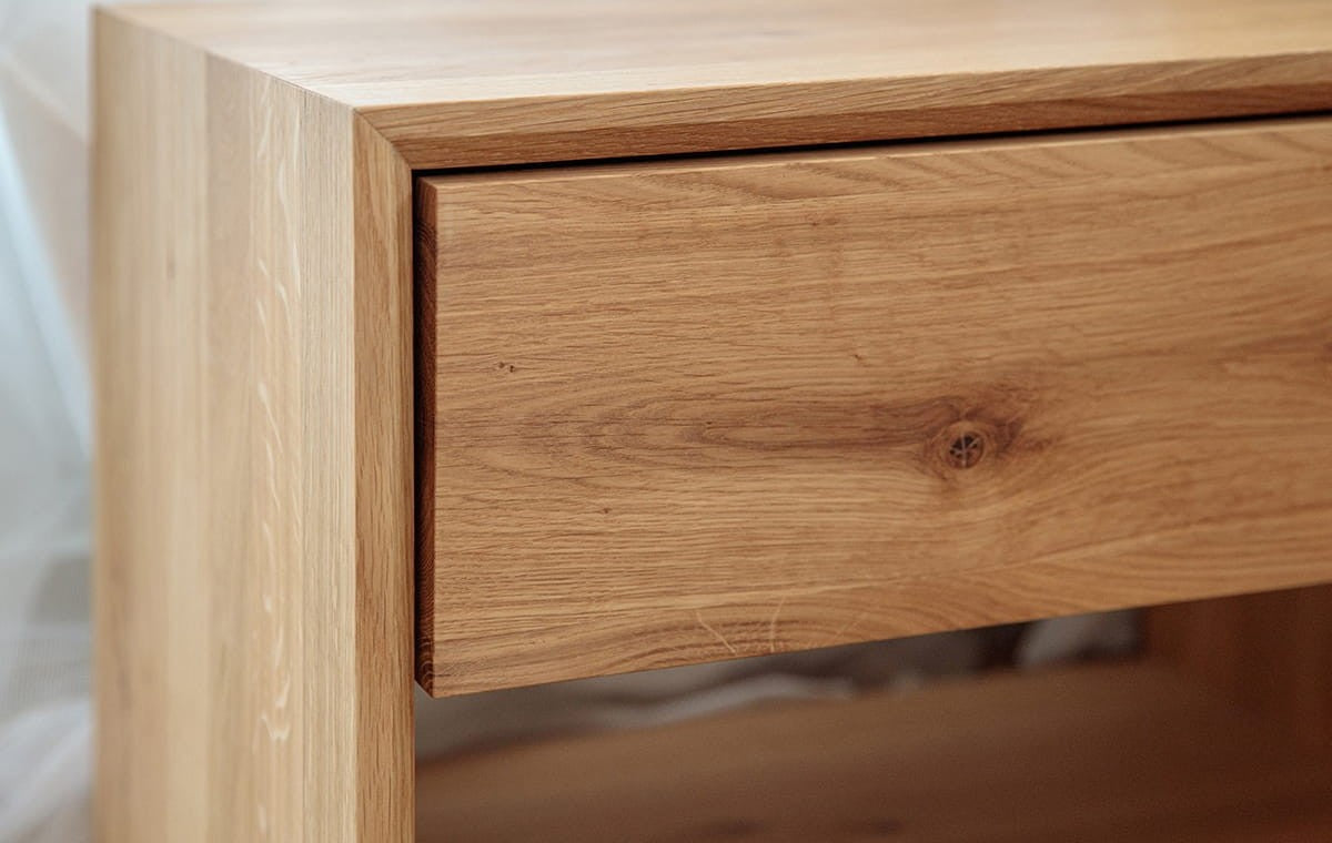 Arona Massivholz Eiche Nachttisch | Eiche geölt