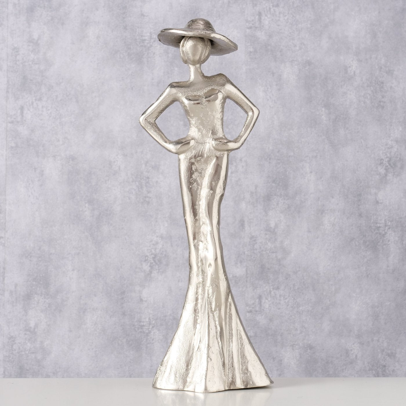Lady Elegant Aluminium Figure in Silver – Handmade Decoration for Interiors