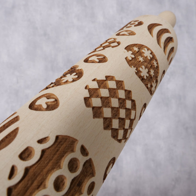 Ova rolling pin with Easter motifs - Handmade in Europe, beech wood, 38 cm - Perfect for Easter baking