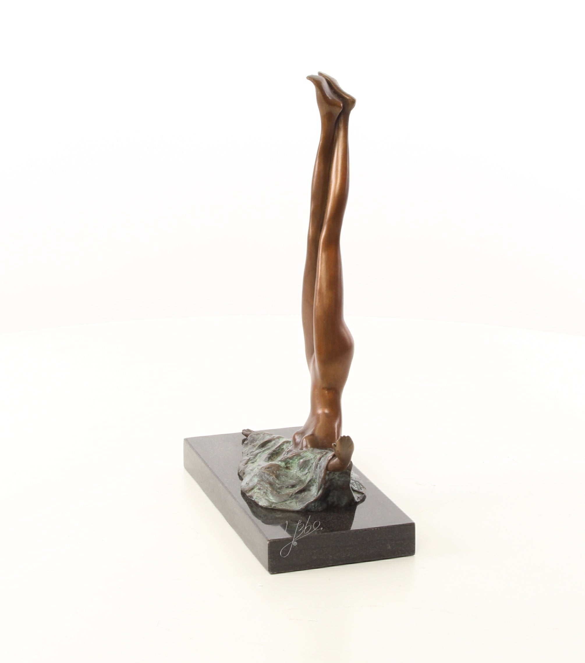 Camouflage Bronze Skulptur 28 cm modern