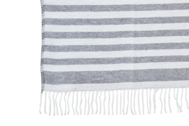 Blanket with fringes 150x200 cm silver grey – cotton &amp; polyacrylic
