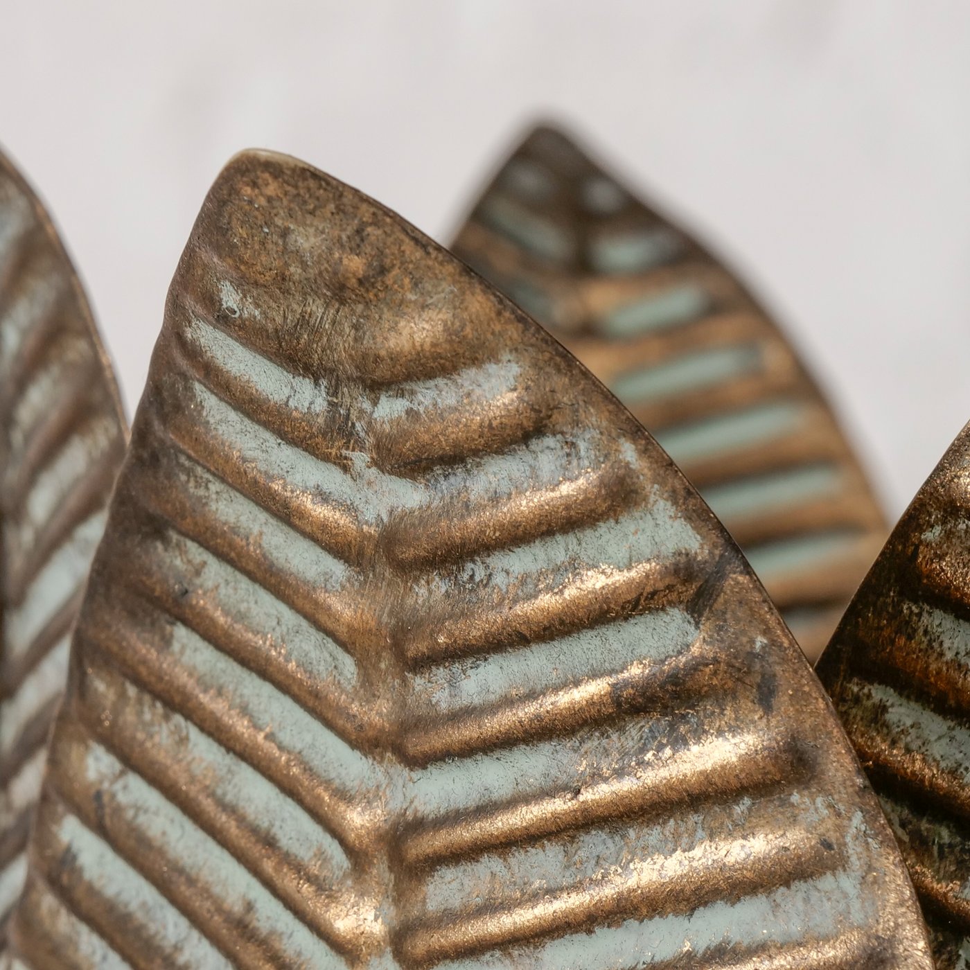 Solvara Blütenlicht Teelichthalter blumenform metall antikgold orientalisch