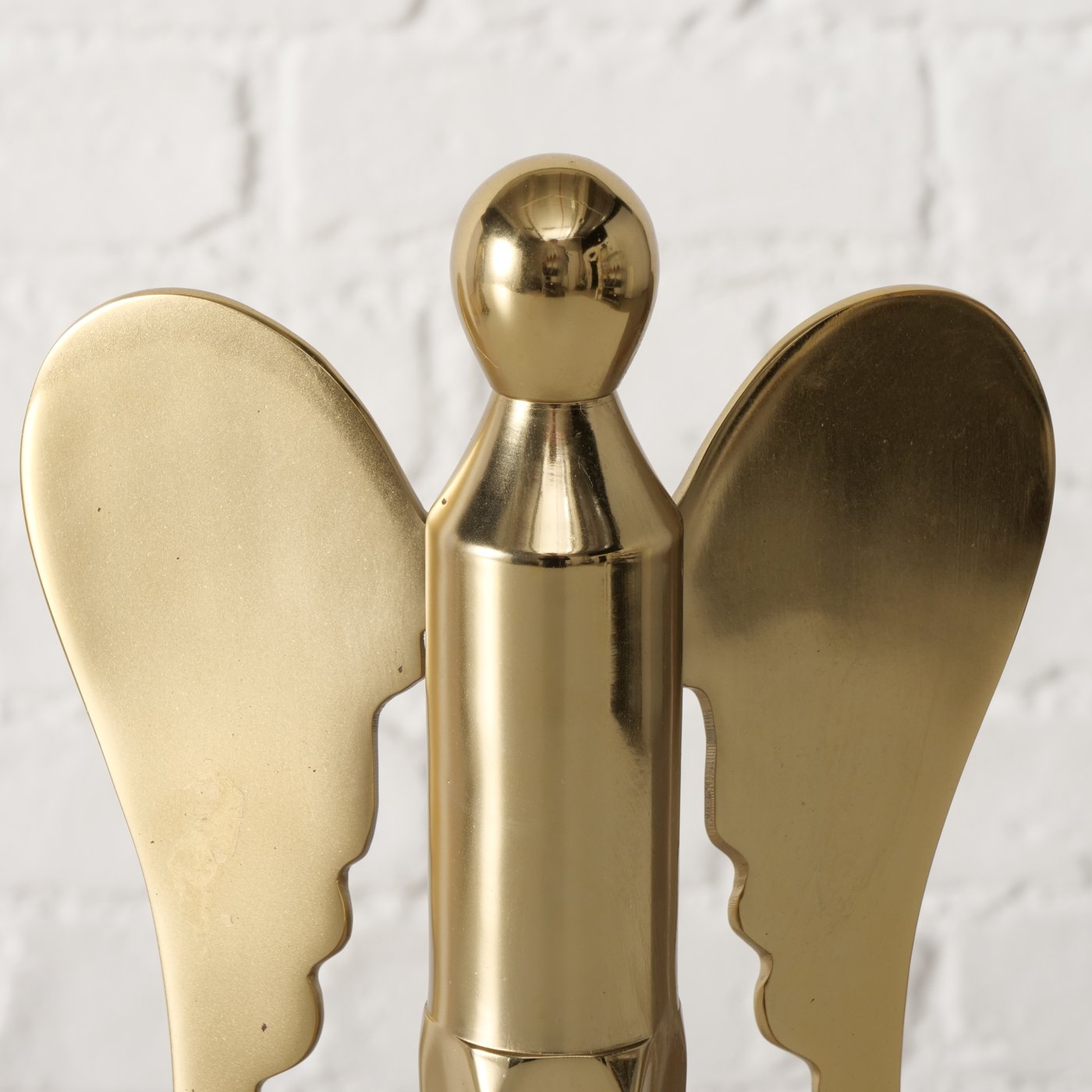 Decorative Angel Angelique Gold made of aluminum Handmade Shiny