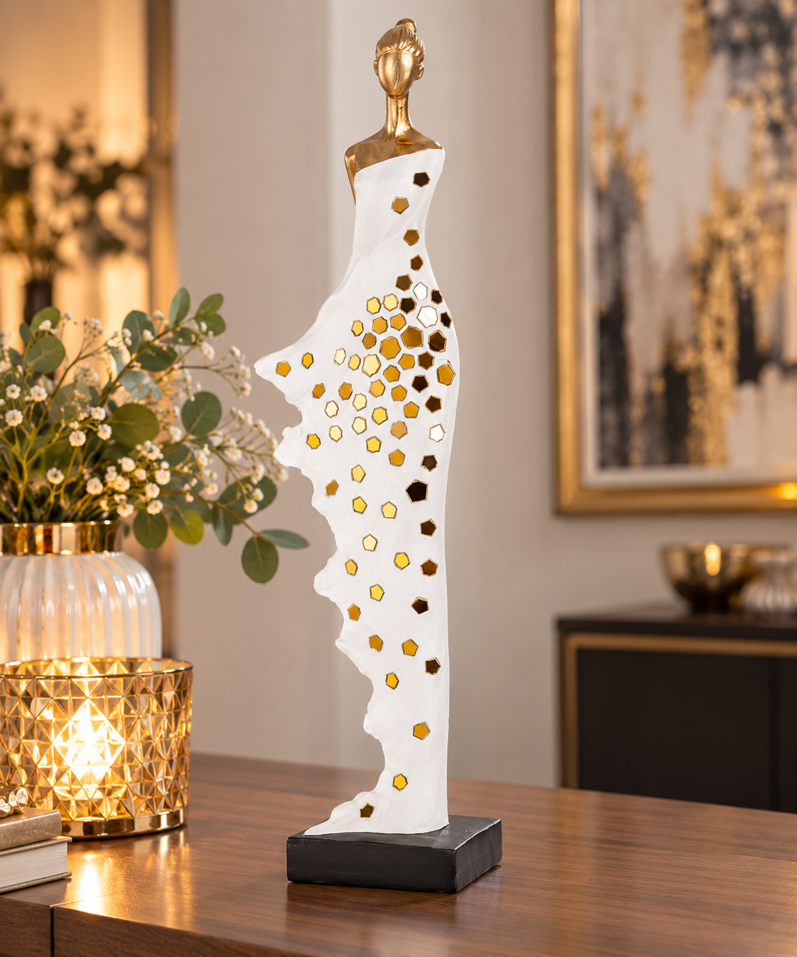 Dekofigur Frau Goldschimmer weiß gold 52 cm