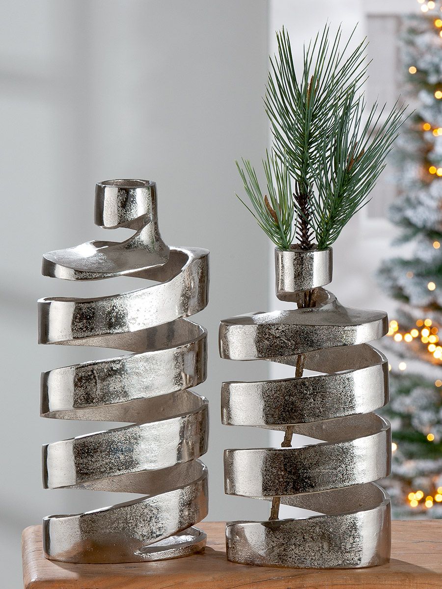Twister Elegant Aluminium Vase - Zilverkleurige decoratieve vaas met opengewerkt ontwerp in twee maten