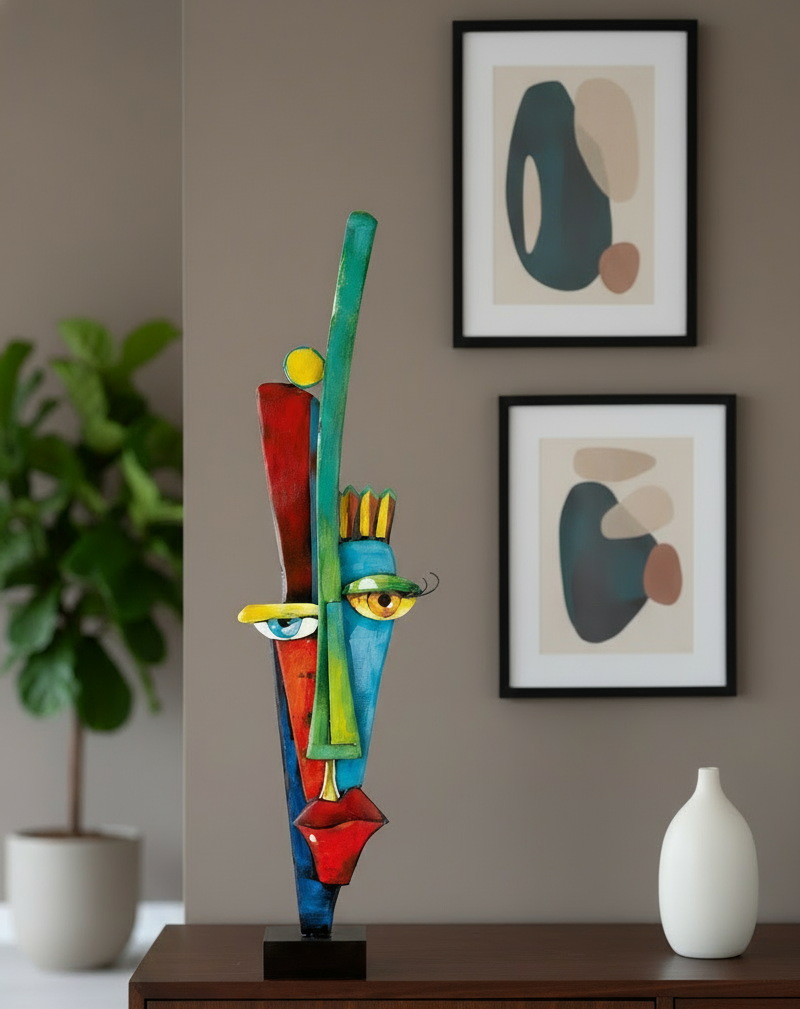 Abstrakte Schönheit Handgefertigte Metallskulptur Alta Fronte mit Bunter Gestaltung