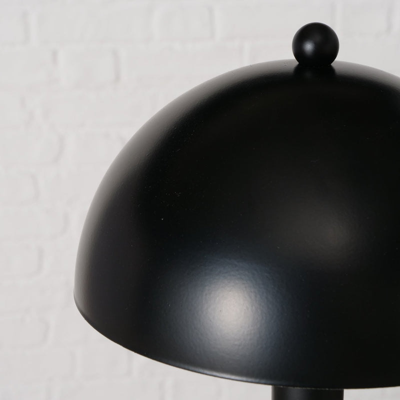LED Petunia table lamp in black or high-gloss orange – elegant metal lamp