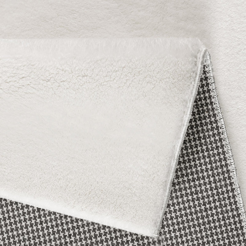 Sehrazat Collection Softy Series 1800 white - A touch of luxury and comfort for your home