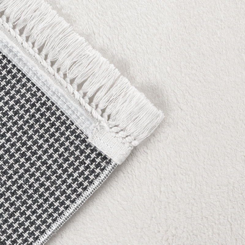 Sehrazat carpet Collection Softy series 1850 white with fringes - a touch of luxury and comfort for your home