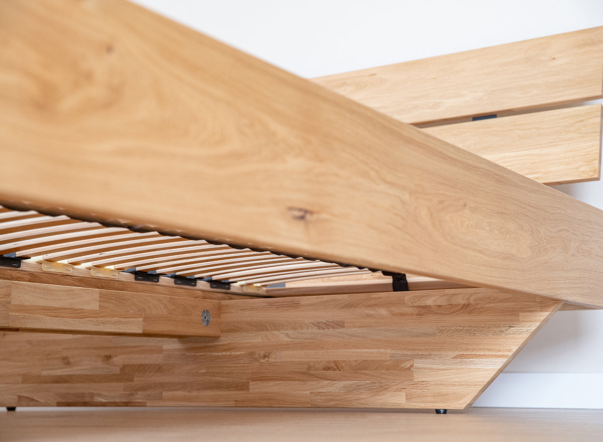 Turin Massivholz Eichenbett 140-180cm mit Holzbeinen und doppelter Rückenlehne