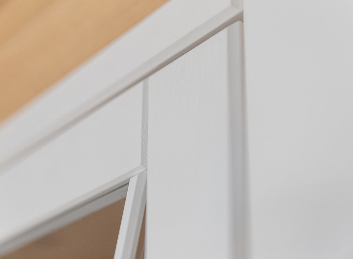 Milano Elite Massivholz Kiefer Schubladen Vitrine 1-Türig | Farbe Weiß/Kiefer