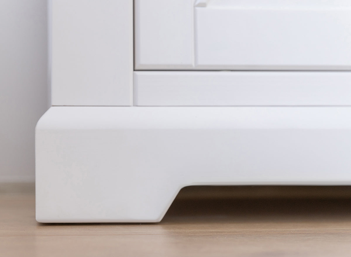 Milano Elite Massivholz Kiefer Vitrine 2D | Farbe Weiß/Kiefer