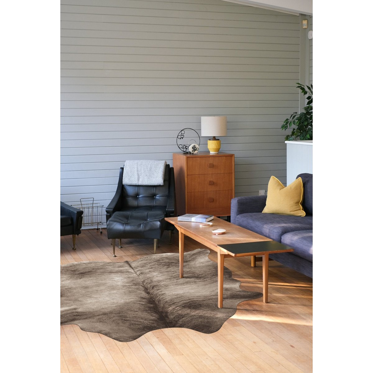 LILY Teppich im Rindsleder-Stil