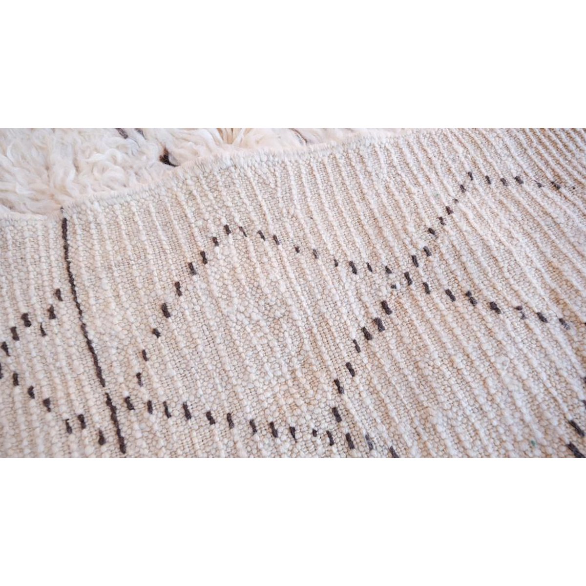 Marokkanischer Berber Teppich reine Wolle 175 x 217 cm