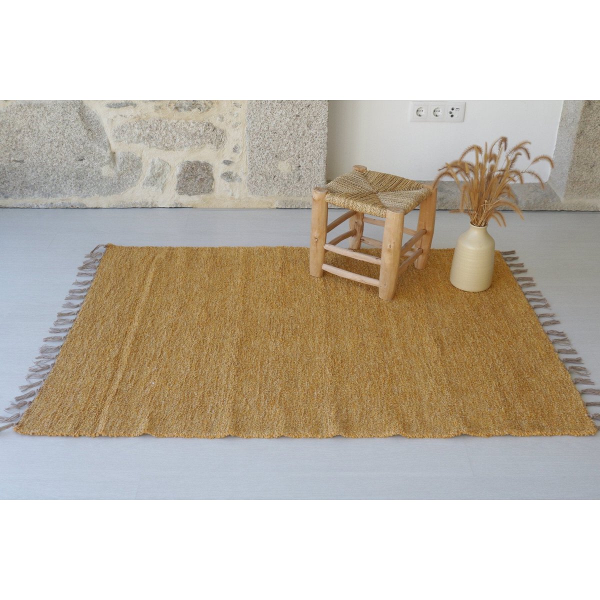 Handgewebter Teppich aus recycelter Baumwolle