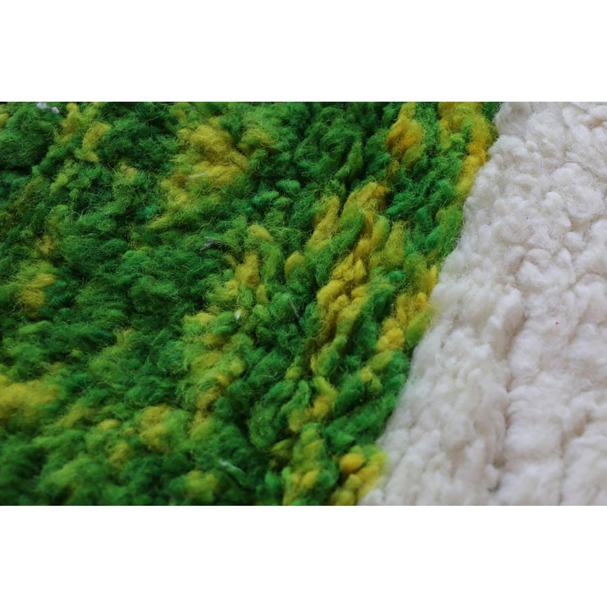 Moroccan Berber carpet made of pure wool, 170 x 228 cm
