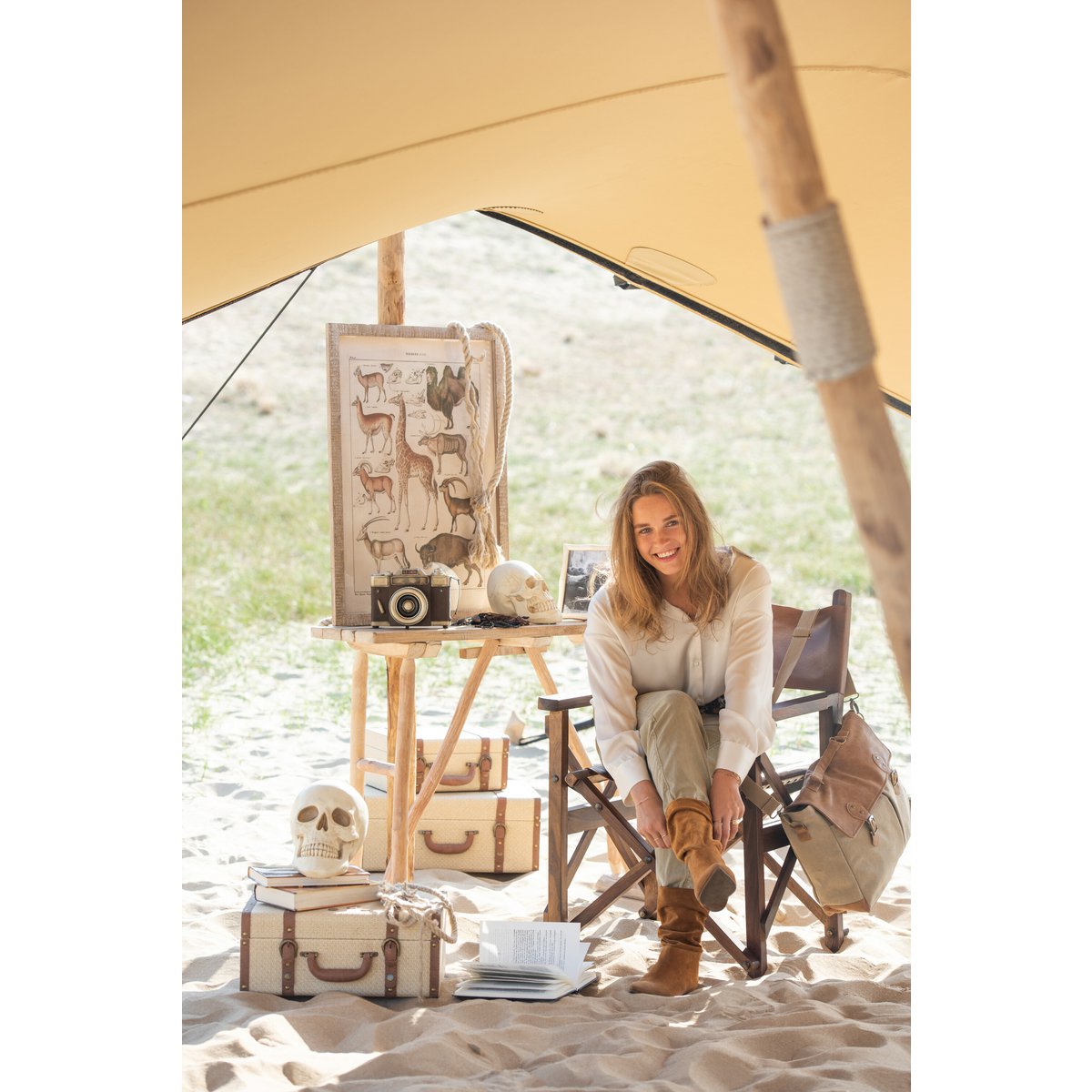 J-Line Regiestuhl klappbar Holz/Leder Cognac