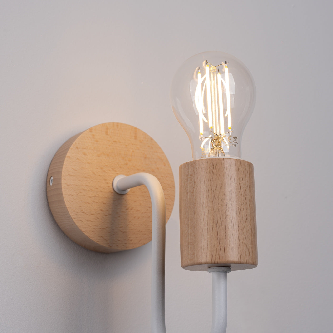 Wall lamp Timbo white natural wood Scandi design