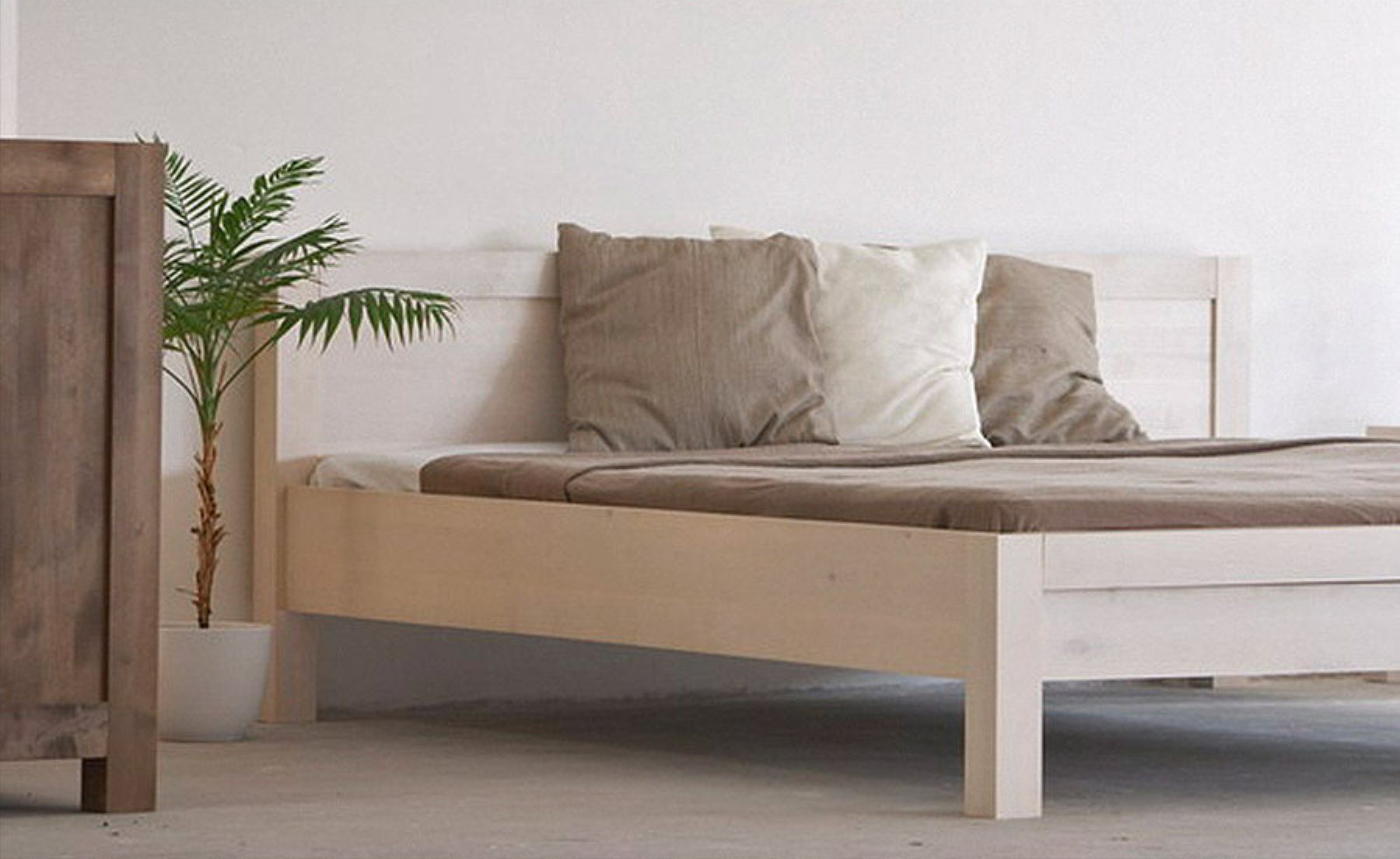 NATURA Massivholzbett
