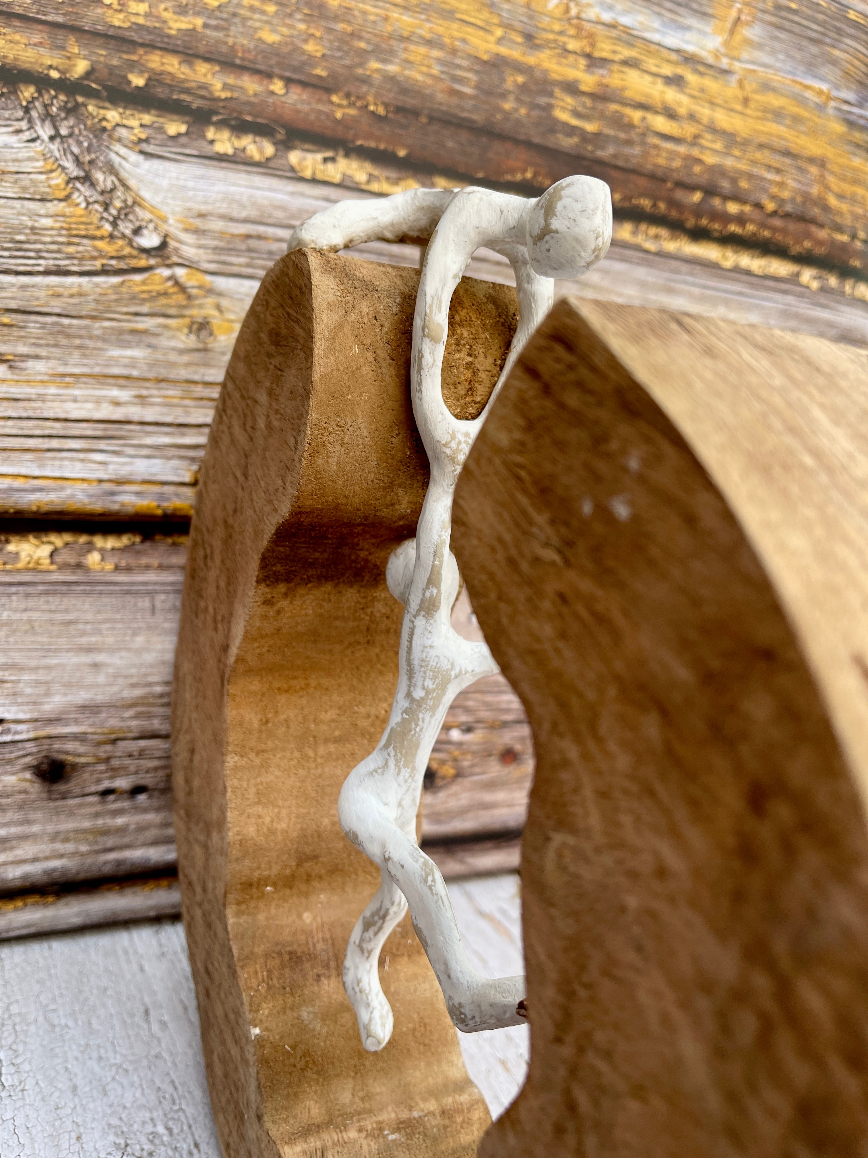 Sculpture "Team spirit" - symbol of solidarity and strength