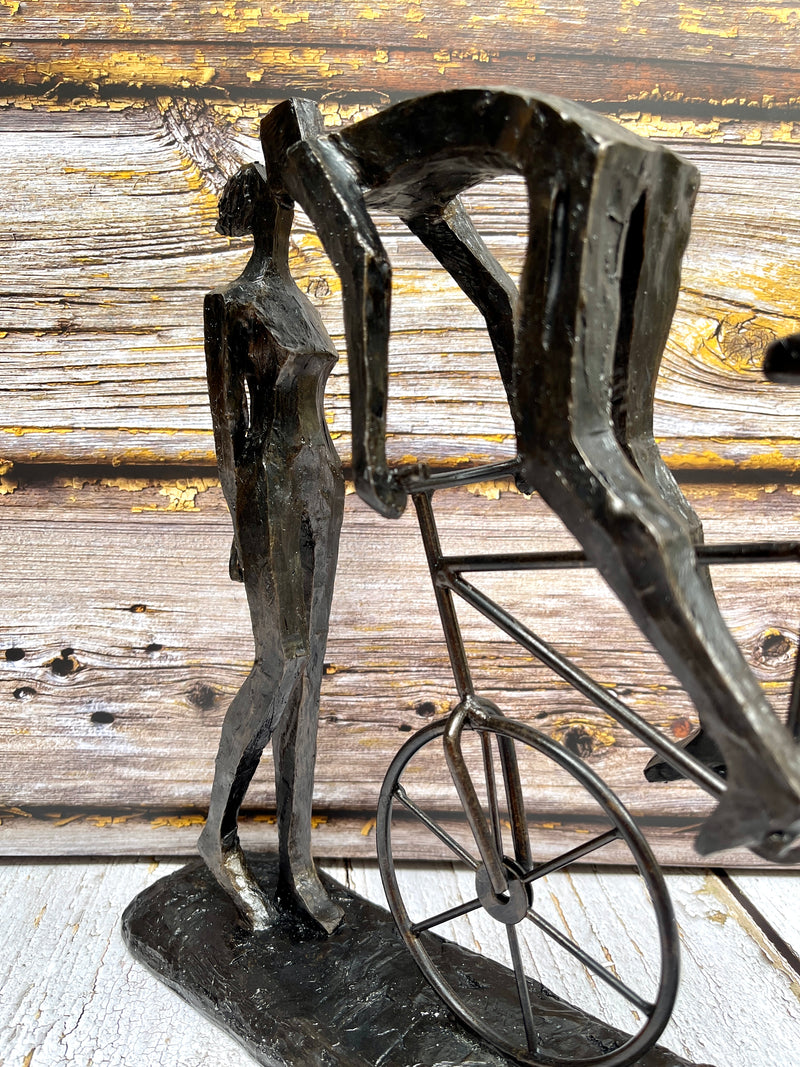 Kiss Me Romantic Lovers Sculpture on Bicycle - High Quality Home &amp; Office Decoration