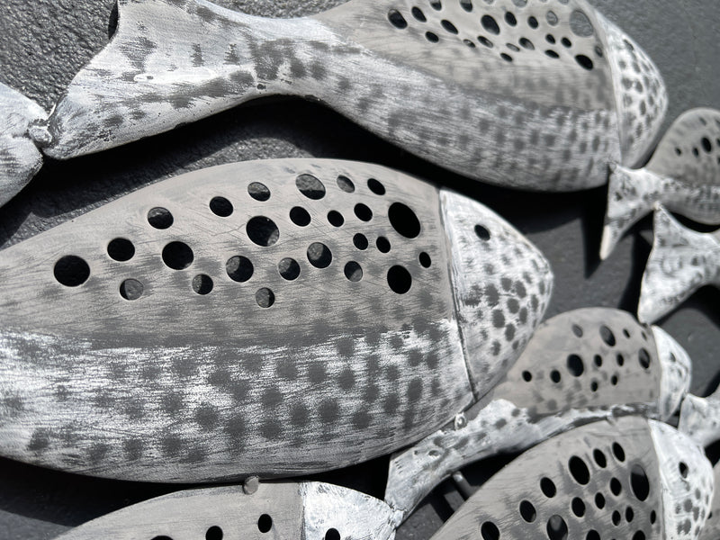 Riba - 3D Wanddekoobjekt: Fischschwarm in faszinierendem Shabby-Design