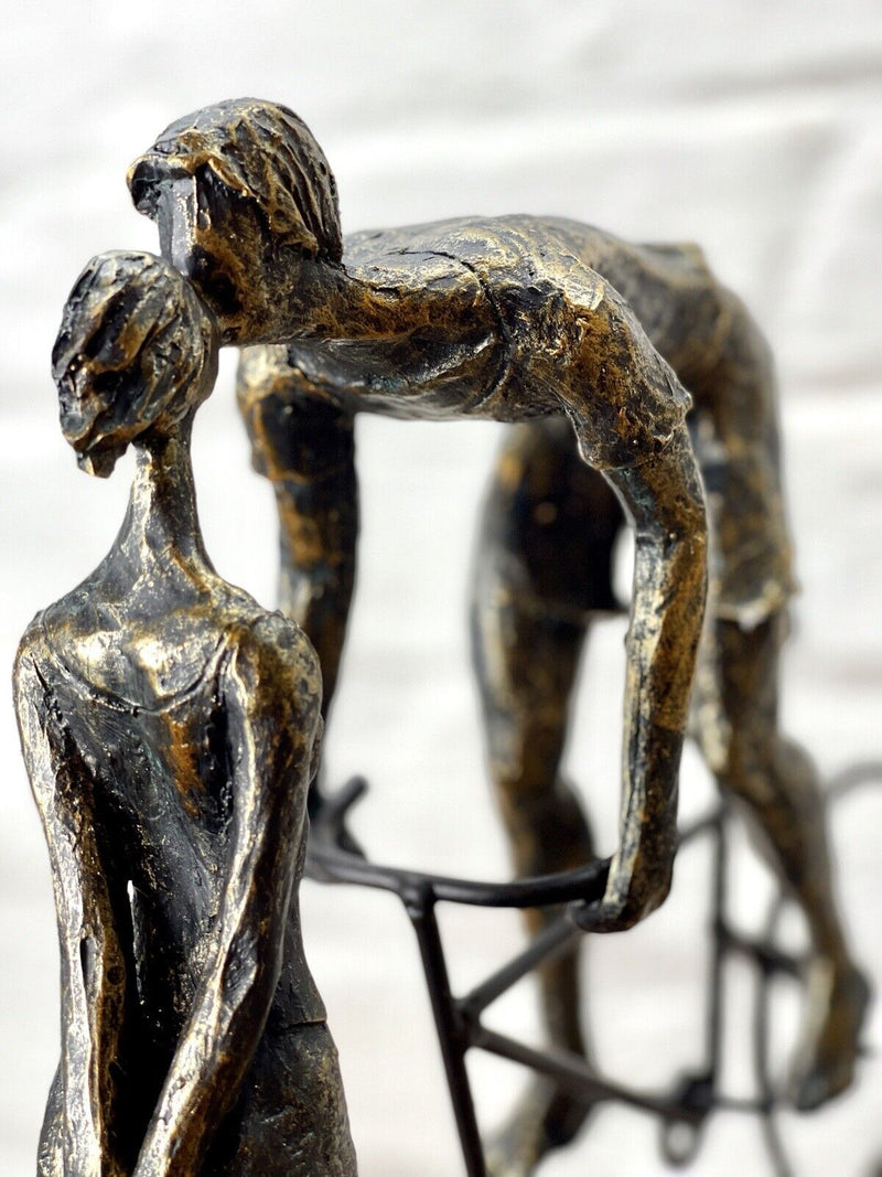 XXL Dekoobjekt Figur Skulptur Küss Mich Kiss me Fahrradfahrer Liebespaar H: 36cm
