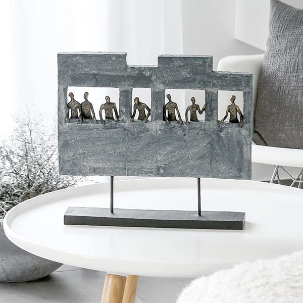 XXL Skulptur Skyline aus Poly bronzefarbende Figuren mit Spruchanhänger Höhe 38cm