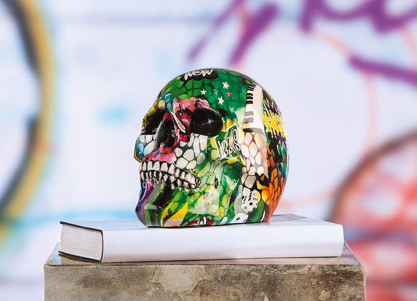 Poly skull street art kleurrijke ogen zwarte tanden zwart/wit hoogte 13cm