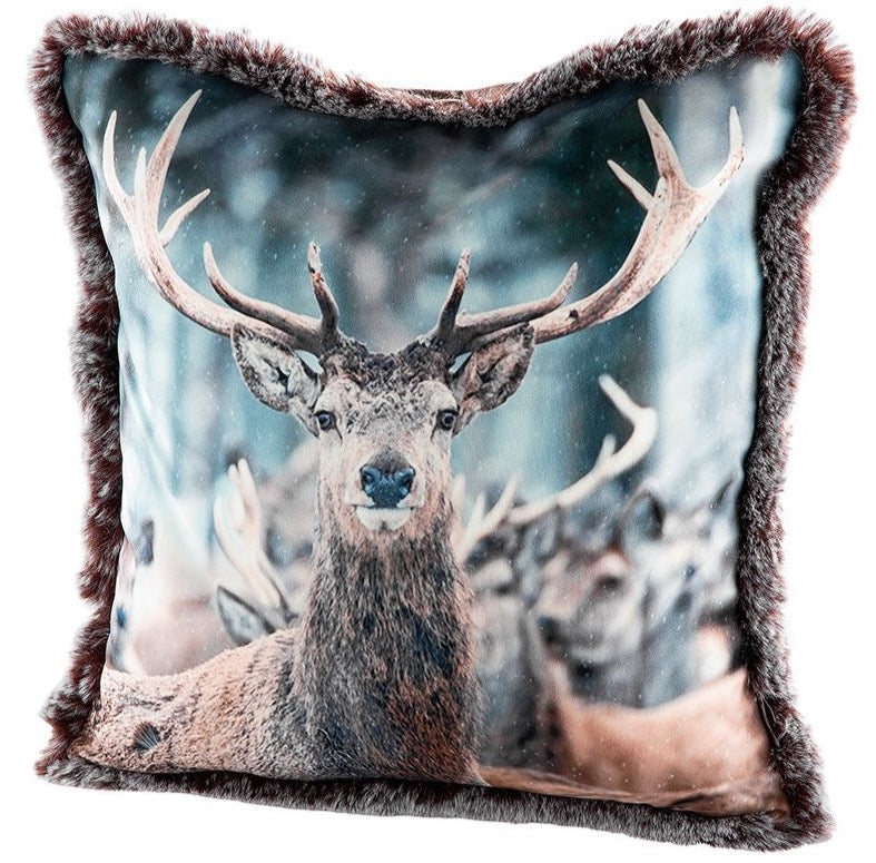 Set of 2 Unique Winter Cushions with Deer Motif and Velvet Backing - An elegant decoration for any room