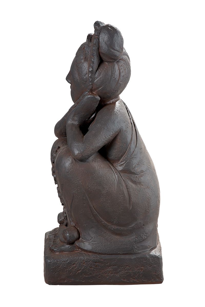 Calma Buddha Figur aus braunem Fiberglas