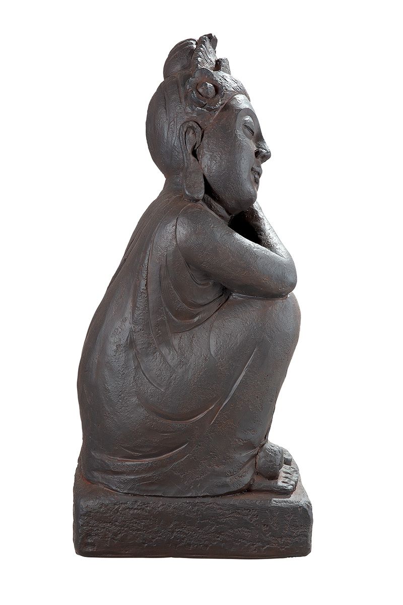 Calma Buddha Figur aus braunem Fiberglas
