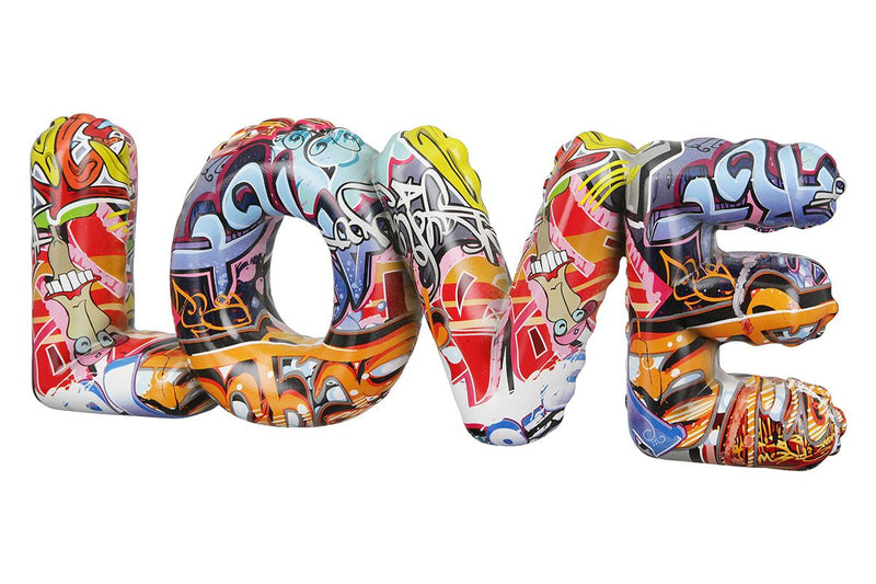 Kleurrijk poly-opschrift "LOVE" in graffiti-design - handgemaakte straatkunstdecoratie van hoogwaardige kunsthars