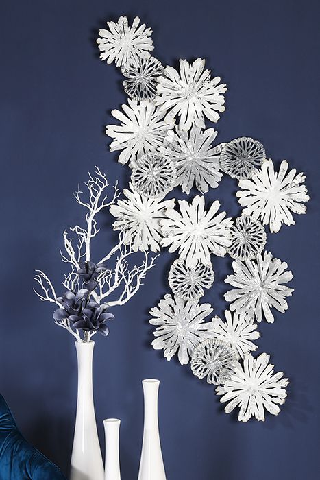 Wandrelief "Blanc" Metall - Handgemaltes Kunstwerk für stilvolle Wanddekoration