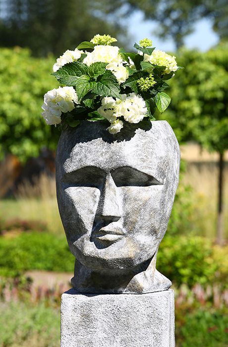 Pflanzgefäß Outdoor Head Betonoptik mit Oberflächenstruktur Höhe 45cm