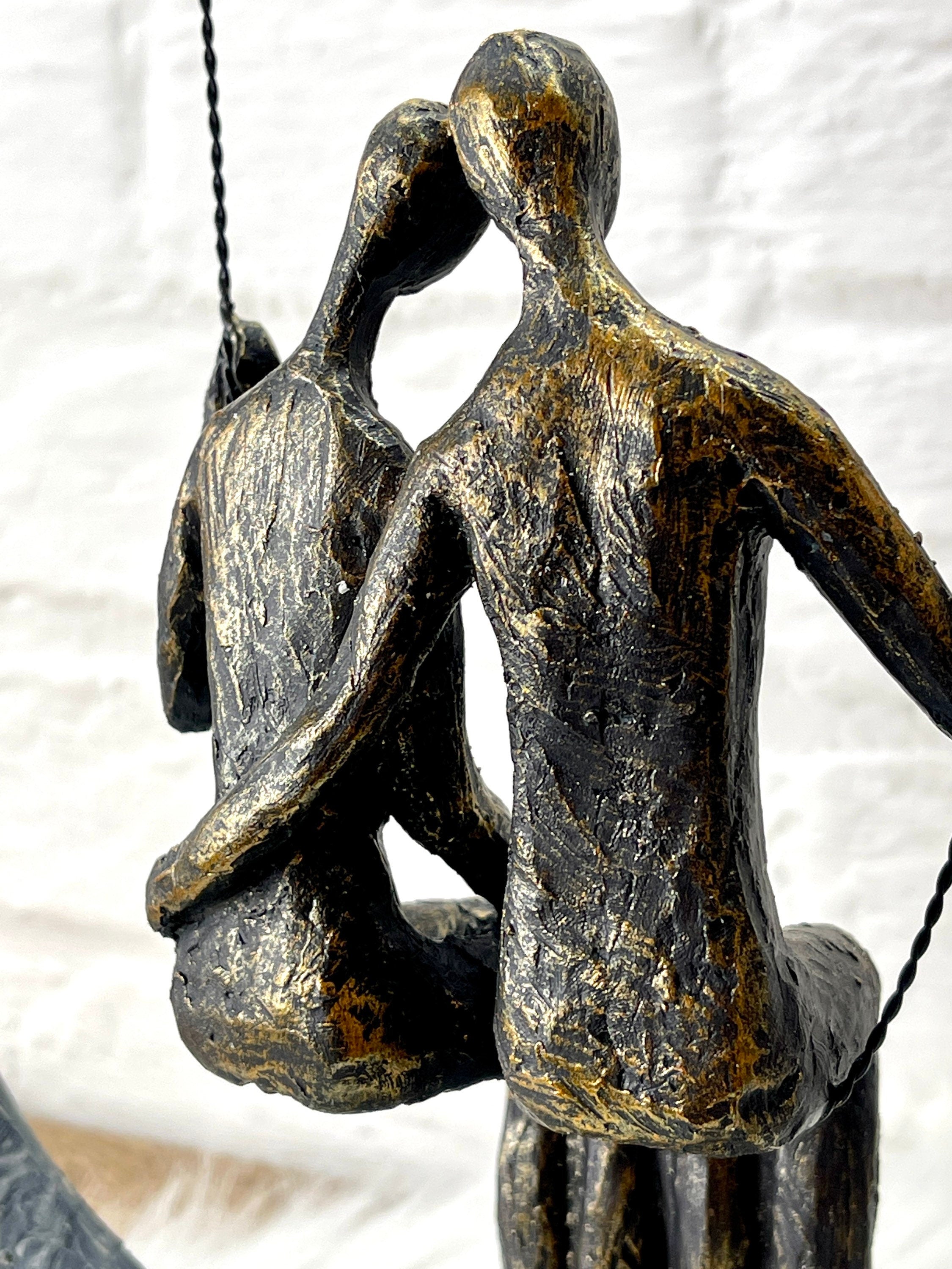 Sculptuur Schommel Poly Metaal Decoratie Liefhebbers Schommel Hoogte 30cm Liefde Handgemaakt