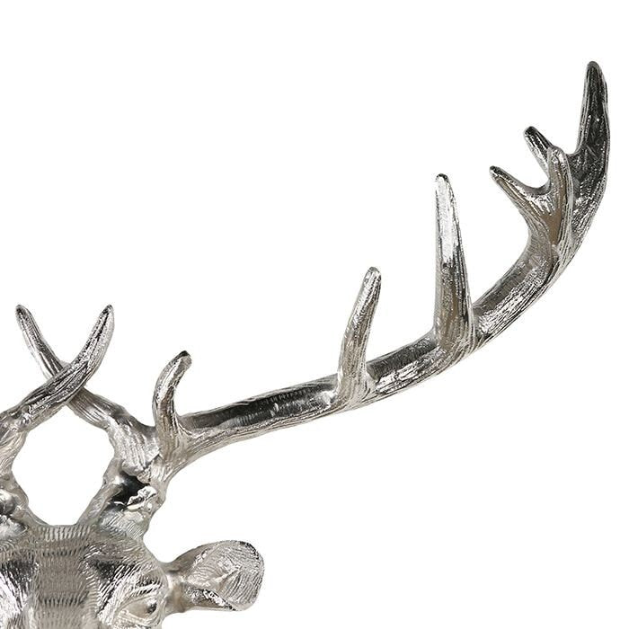 Wandobjekt KEN Hirsch aus Aluminium – Vintagelook, Silberfarben mit Antikfinish 54cm