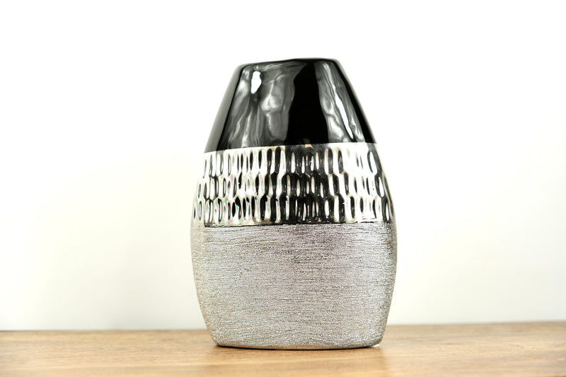 Trendy modern decorative vase made of ceramic anthracite silver flower vase vase 21cm height